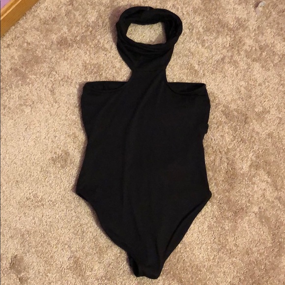 Solemio Tops - Black Sleeveless Bodysuit W/ Open Back Solemio Tops - Black Sleeveless Bodysuit W/ Open Back